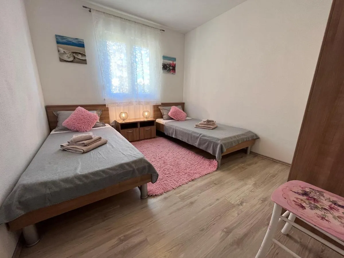 Mavarstica Bay View Apartment With Garage Trogir Croatia
